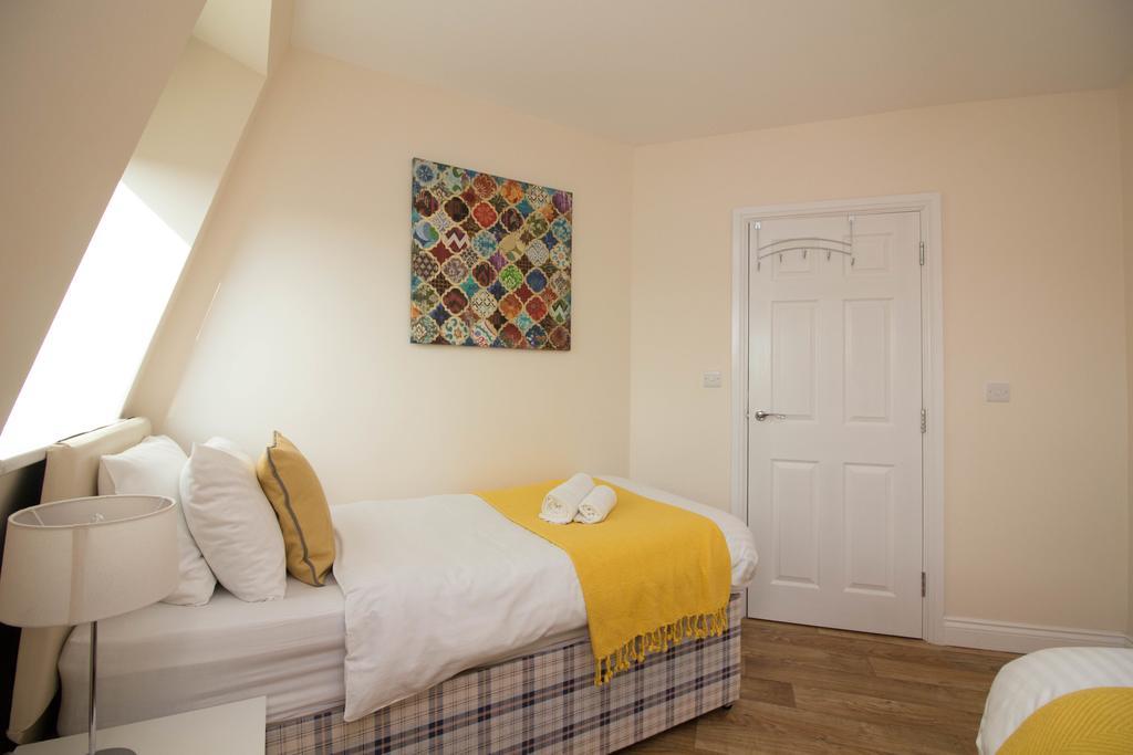 Castle Point Apartments Southampton Premier Lodge מראה חיצוני תמונה