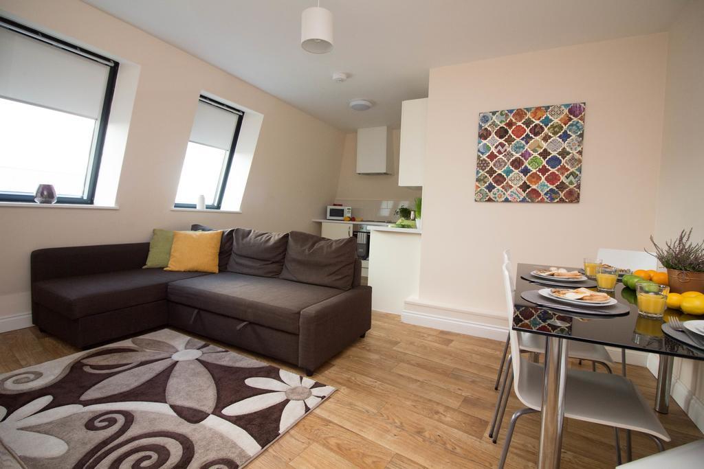 Castle Point Apartments Southampton Premier Lodge מראה חיצוני תמונה