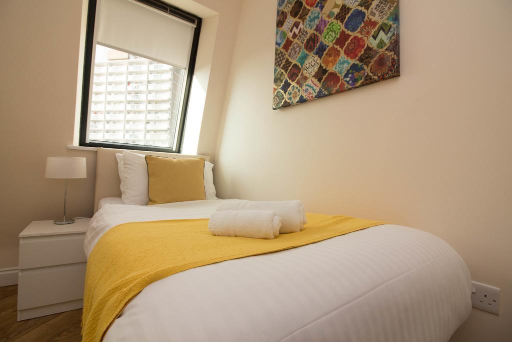 Castle Point Apartments Southampton Premier Lodge מראה חיצוני תמונה