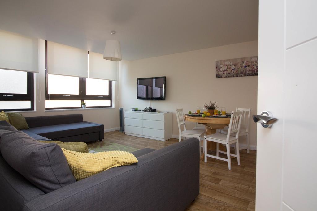 Castle Point Apartments Southampton Premier Lodge מראה חיצוני תמונה